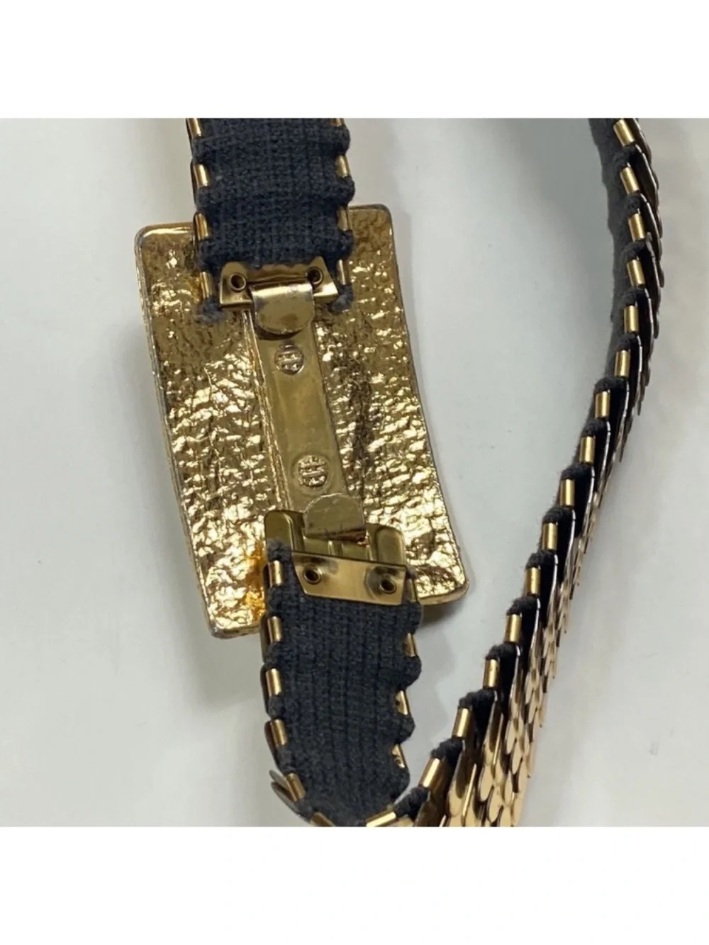VTG, 1970s Gold Tone Stretch Belt with Black Cabochon